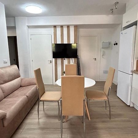 Albergue Piso Compartido Delyrent Acosta Jaén Exterior foto